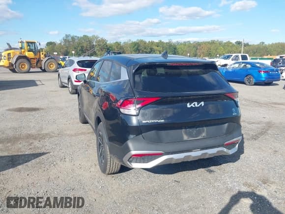 ✅ 2023 Kia Sportage LX • VIN: KNDPUCAG9P7028493 • Лот: 43385824. Опубликован ранее на IAAI с пробегом 67 029 миль. Бесплатный доступ к архиву аукционных продаж из США и подробный отчёт об истории автомобиля на DreamBid. Изображение 3.