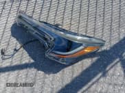 ✅ 2021 Toyota Corolla SE • VIN: 5YFS4MCE2MP075337 • Lot: 40846464. Wystawiony na IAAI z przebiegiem 49 404 mil. Bezpłatny archiwum sprzedaży aukcyjnych z USA i szczegółowy raport historii pojazdu na DreamBid. Zdjęcie 12.