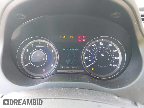 ✅ 2014 Hyundai Azera Limited • VIN: KMHFH4JG0EA361067 • Lot: 43496543. Listed on IAAI with 203,831 mi. Free auction sales archive from the USA and detailed vehicle history report at DreamBid. Image 7.