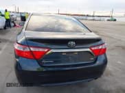 ✅ 2015 Toyota Camry SE • VIN: 4T1BF1FK3FU479470 • Lot: 43686501. Wystawiony na IAAI z przebiegiem 168 133 mil. Bezpłatny archiwum sprzedaży aukcyjnych z USA i szczegółowy raport historii pojazdu na DreamBid. Zdjęcie 17.