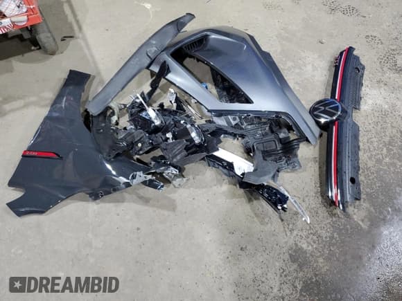 ✅ 2023 Volkswagen Golf GTI 40th Anniversary Edition • VIN: WVW9A7CD9PW189539 • Лот: 48386355. Опубликован ранее на Copart с пробегом 41 988 миль. Бесплатный доступ к архиву аукционных продаж из США и подробный отчёт об истории автомобиля на DreamBid. Изображение 12.