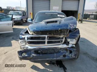 ✅ 2004 Dodge Dakota SLT • VIN: 1D7HG48N24S561869 • Lot: 49946485. Wystawiony na Copart z przebiegiem Nie podano. Bezpłatny archiwum sprzedaży aukcyjnych z USA i szczegółowy raport historii pojazdu na DreamBid. Zdjęcie 5.