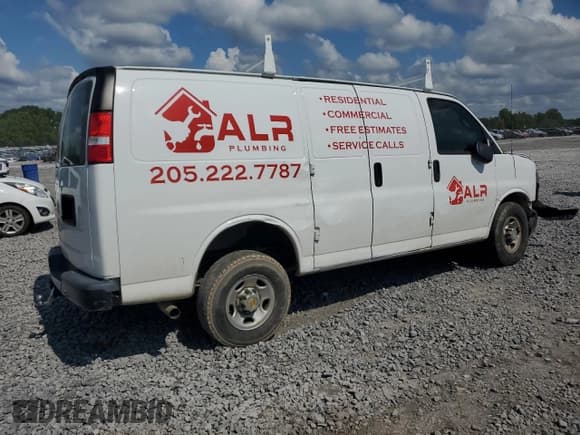 ✅ 2020 Chevrolet Express Cargo • VIN: 1GCWGAFP6L1139340 • Lot: 67928865. Listed on Copart with 110,714 mi. Free auction sales archive from the USA and detailed vehicle history report at DreamBid. Image 3.
