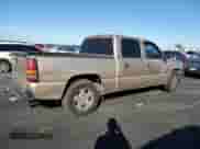 2005 Chevrolet Silverado 1500 LS with VIN 2GCEC13T851149387, listed as a Copart auction lot 89526685 with 212,128 mi miles and Salvage title. Bid and sale history available at DreamBid. Image 3.