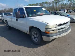 2002 Chevrolet Silverado 1500 z VIN 1GCEC19V12E302095, wystawiony jako IAAI lot #41496693 z przebiegiem 276 903 mil mil oraz . Historia ofert i sprzedaży dostępna na DreamBid. Obrazek 1.