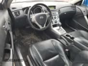 ✅ 2010 Hyundai Genesis Coupe • VIN: KMHHU6KH2AU003789 • Lot: 45241685. Wystawiony na Copart z przebiegiem 131 739 mil. Bezpłatny archiwum sprzedaży aukcyjnych z USA i szczegółowy raport historii pojazdu na DreamBid. Zdjęcie 8.