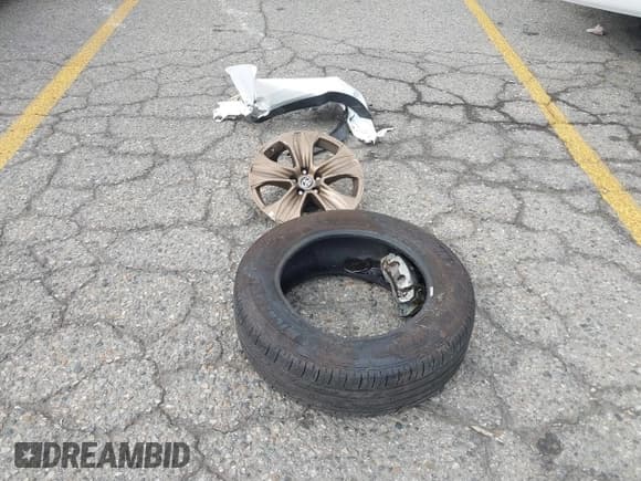 ✅ 2023 Toyota Highlander Hybrid Bronze Edition • VIN: 5TDAARAH9PS022466 • Лот: 43366431. Опубликован ранее на IAAI с пробегом Не указан. Бесплатный доступ к архиву аукционных продаж из США и подробный отчёт об истории автомобиля на DreamBid. Изображение 11.