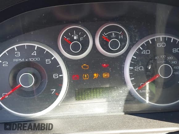 ✅ 2009 Ford Fusion SE • VIN: 3FAHP07Z99R182335 • Lot: 43699673. Wystawiony na IAAI z przebiegiem 170 173 mil. Bezpłatny archiwum sprzedaży aukcyjnych z USA i szczegółowy raport historii pojazdu na DreamBid. Zdjęcie 7.