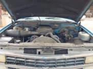 ✅ 1993 Chevrolet Silverado 1500 • VIN: 1GCDC14K1PZ112774 • Lot: 43402488. Wystawiony na IAAI z przebiegiem 205 274 mil. Bezpłatny archiwum sprzedaży aukcyjnych z USA i szczegółowy raport historii pojazdu na DreamBid. Zdjęcie 10.