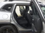 ✅ 2015 Jeep Cherokee Latitude • VIN: 1C4PJMCSXFW776643 • Лот: 43707153. Опубликован ранее на IAAI с пробегом 119 093 миль. Бесплатный доступ к архиву аукционных продаж из США и подробный отчёт об истории автомобиля на DreamBid. Изображение 8.