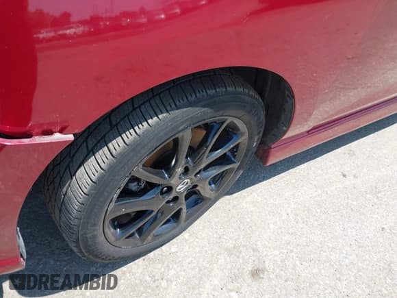 ✅ 2013 Mazda 5 Touring • VIN: JM1CW2CL1D0150542 • Lot: 42373900. Wystawiony na IAAI z przebiegiem Nie podano. Bezpłatny archiwum sprzedaży aukcyjnych z USA i szczegółowy raport historii pojazdu na DreamBid. Zdjęcie 11.