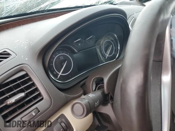 ✅ 2014 Buick Regal Premium I • VIN: 2G4GM5ER4E9200914 • Лот: 42866985. Опубликован ранее на Copart с пробегом Не указан. Бесплатный доступ к архиву аукционных продаж из США и подробный отчёт об истории автомобиля на DreamBid. Изображение 9.