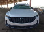 ✅ 2025 Mazda CX-50 S Premium • VIN: 7MMVABDM4SN311710 • Lot: 43368367. Wystawiony na IAAI z przebiegiem Nie podano. Bezpłatny archiwum sprzedaży aukcyjnych z USA i szczegółowy raport historii pojazdu na DreamBid. Zdjęcie 12.