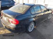 ✅ 2011 BMW 3 Series 328i xDrive • VIN: WBAPK5G57BNN31559 • Lot: 43800475. Wystawiony na IAAI z przebiegiem 121 384 mil. Bezpłatny archiwum sprzedaży aukcyjnych z USA i szczegółowy raport historii pojazdu na DreamBid. Zdjęcie 4.