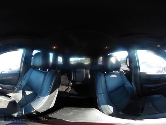 ✅ 2019 Jeep Grand Cherokee Altitude • VIN: 1C4RJEAG3KC851174 • Lot: 43162927. Wystawiony na IAAI z przebiegiem 120 741 mil. Bezpłatny archiwum sprzedaży aukcyjnych z USA i szczegółowy raport historii pojazdu na DreamBid. Zdjęcie 18.