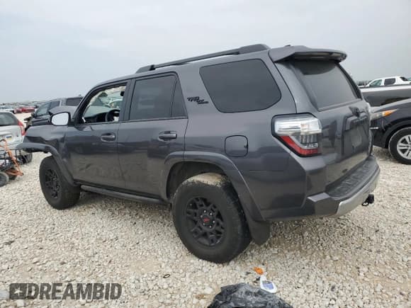 ✅ 2022 Toyota 4Runner TRD Off Road Premium • VIN: JTERU5JR2N6085655 • Лот: 51356245. Опубликован ранее на Copart с пробегом 31 450 миль. Бесплатный доступ к архиву аукционных продаж из США и подробный отчёт об истории автомобиля на DreamBid. Изображение 2.