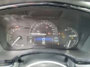 ✅ 2019 Cadillac XT5 FWD • VIN: 1GYKNARSXKZ179614 • Lot: 92675765. Listed on Copart with 72,236 mi. Free auction sales archive from the USA and detailed vehicle history report at DreamBid. Image 9.