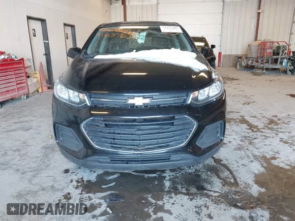 ✅ 2021 Chevrolet Trax LS • VIN: KL7CJNSB9MB349977 • Lot: 41657689. Listed on IAAI with 142,633 mi. Free auction sales archive from the USA and detailed vehicle history report at DreamBid. Image 12.