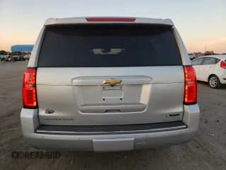 ✅ 2017 Chevrolet Suburban Premier • VIN: 1GNSKJKC6HR354832 • Lot: 75395084. Wystawiony na Copart z przebiegiem 74 189 mil. Bezpłatny archiwum sprzedaży aukcyjnych z USA i szczegółowy raport historii pojazdu na DreamBid. Zdjęcie 6.