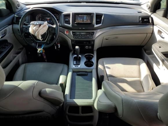 ✅ 2019 Honda Ridgeline RTL • VIN: 5FPYK3F58KB041442 • Lot: 81344025. Wystawiony na Copart z przebiegiem 51 578 mil. Bezpłatny archiwum sprzedaży aukcyjnych z USA i szczegółowy raport historii pojazdu na DreamBid. Zdjęcie 8.