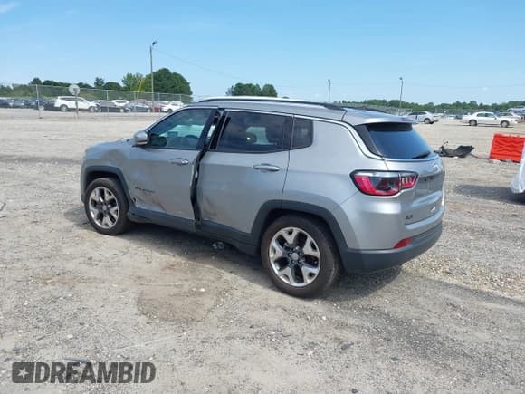 ✅ 2021 Jeep Compass Limited • VIN: 3C4NJCCBXMT526453 • Lot: 43085096. Listed on IAAI with 72,391 mi. Free auction sales archive from the USA and detailed vehicle history report at DreamBid. Image 3.