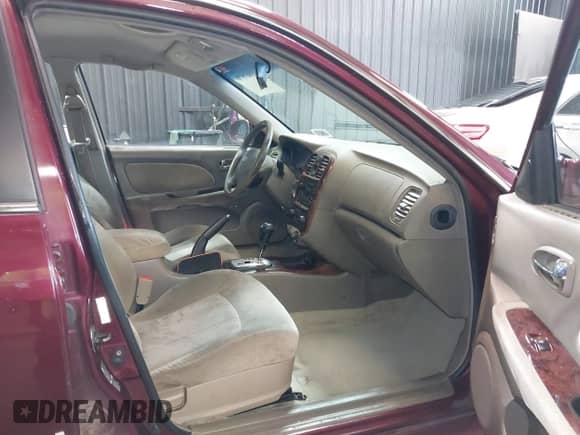 2003 Hyundai Sonata GLS z VIN KMHWF35H13A882475, wystawiony jako IAAI lot #41863570 z przebiegiem 168 303 mil mil oraz . Historia ofert i sprzedaży dostępna na DreamBid. Obrazek 5.