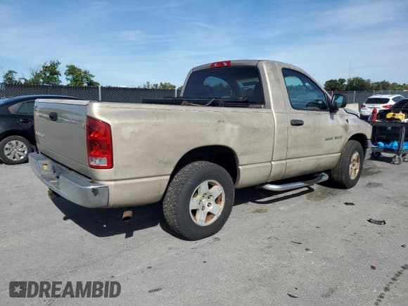 ✅ 2002 Dodge 1500 • VIN: 1D7HA16N62J227379 • Лот: 92074675. Опубликован ранее на Copart с пробегом 77 928 миль. Бесплатный доступ к архиву аукционных продаж из США и подробный отчёт об истории автомобиля на DreamBid. Изображение 3.