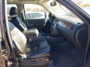 ✅ 2014 GMC Yukon XL SLT • VIN: 1GKS2KE72ER200857 • Lot: 43636773. Listed on IAAI with 235,935 mi. Free auction sales archive from the USA and detailed vehicle history report at DreamBid. Image 5.