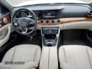 ✅ 2017 Mercedes-Benz E 300 Luxury • VIN: WDDZF4KB1HA013704 • Lot: 82480335. Listed on Copart with 161,487 mi. Free auction sales archive from the USA and detailed vehicle history report at DreamBid. Image 8.