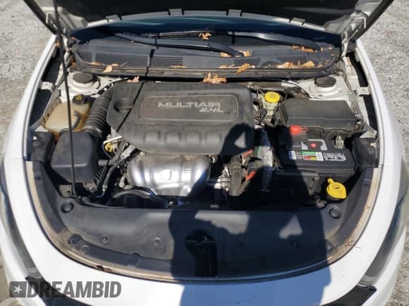 ✅ 2015 Dodge Dart SXT • VIN: 1C3CDFBB5FD241819 • Лот: 90339195. Опубликован ранее на Copart с пробегом 116 755 миль. Бесплатный доступ к архиву аукционных продаж из США и подробный отчёт об истории автомобиля на DreamBid. Изображение 11.