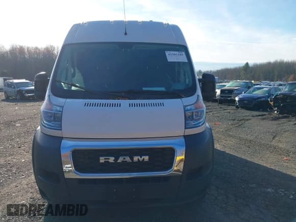 ✅ 2020 Ram ProMaster Cargo • VIN: 3C6TRVDG6LE132996 • Lot: 43383289. Wystawiony na IAAI z przebiegiem 121 593 mil. Bezpłatny archiwum sprzedaży aukcyjnych z USA i szczegółowy raport historii pojazdu na DreamBid. Zdjęcie 12.