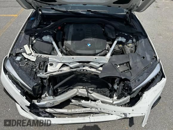 ✅ 2020 BMW 7 Series 740i xDrive • VIN: WBA7T4C04LCE19948 • Lot: 61751895. Listed on Copart with 37,579 mi. Free auction sales archive from the USA and detailed vehicle history report at DreamBid. Image 5.