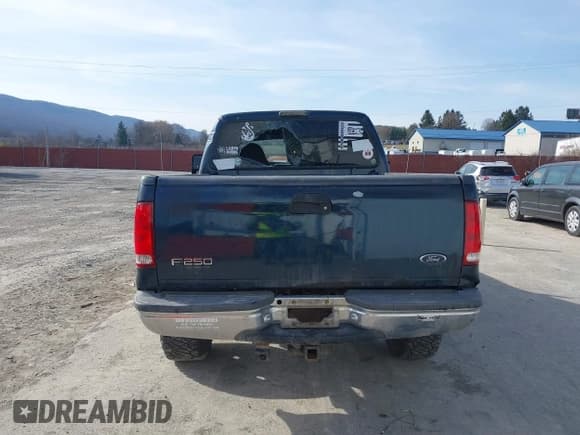 ✅ 1999 Ford F-250 XL • VIN: 1FTNX21F7XEB30659 • Lot: 41776258. Listed on IAAI with 278,702 mi. Free auction sales archive from the USA and detailed vehicle history report at DreamBid. Image 17.