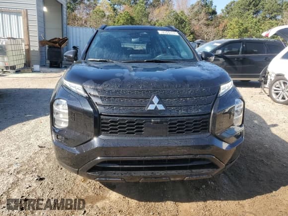 ✅ 2024 Mitsubishi Outlander SEL • VIN: JA4J4WA85RZ086263 • Lot: 93044085. Listed on Copart with 69,865 mi. Free auction sales archive from the USA and detailed vehicle history report at DreamBid. Image 5.