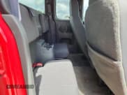 ✅ 2006 Chevrolet Colorado 1LT • VIN: 1GCDS196868280110 • Лот: 64594895. Опубликован ранее на Copart с пробегом 129 126 миль. Бесплатный доступ к архиву аукционных продаж из США и подробный отчёт об истории автомобиля на DreamBid. Изображение 10.