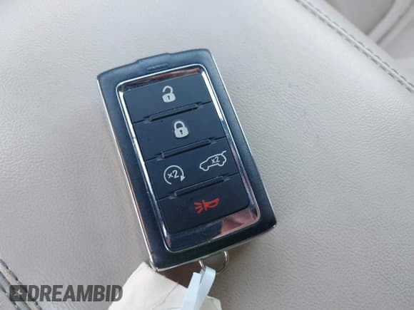 ✅ 2023 Jeep Grand Cherokee Limited • VIN: 1C4RJHBG3PC528024 • Lot: 42647083. Wystawiony na IAAI z przebiegiem 56 327 mil. Bezpłatny archiwum sprzedaży aukcyjnych z USA i szczegółowy raport historii pojazdu na DreamBid. Zdjęcie 11.