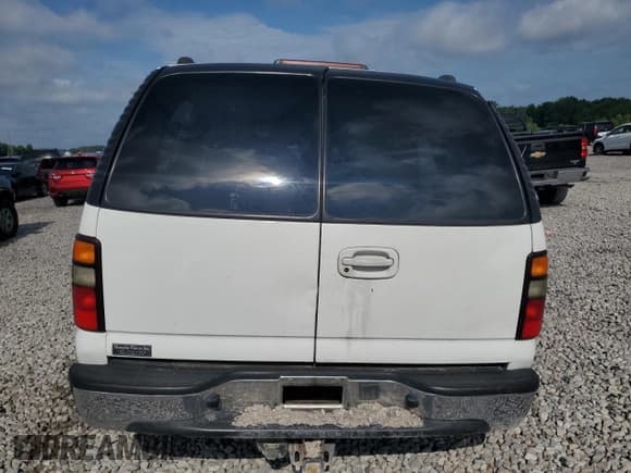 ✅ 2004 Chevrolet Suburban LT • VIN: 3GNEC16T64G265308 • Лот: 62347325. Опубликован ранее на Copart с пробегом Не указан. Бесплатный доступ к архиву аукционных продаж из США и подробный отчёт об истории автомобиля на DreamBid. Изображение 6.