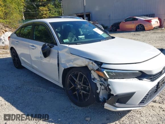 ✅ 2022 Honda Civic Sport • VIN: 2HGFE2F56NH583768 • Lot: 43351607. Wystawiony na IAAI z przebiegiem 37 897 mil. Bezpłatny archiwum sprzedaży aukcyjnych z USA i szczegółowy raport historii pojazdu na DreamBid. Zdjęcie 6.