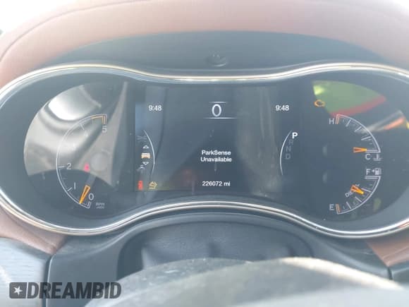 ✅ 2016 Jeep Grand Cherokee • VIN: 1C4RJEJM8GC321506 • Lot: 41969587. Listed on IAAI with 226,072 mi. Free auction sales archive from the USA and detailed vehicle history report at DreamBid. Image 7.