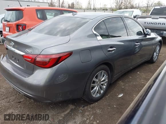 ✅ 2019 Infiniti Q50 Pure • VIN: JN1CV7AR8KM320010 • Lot: 41951993. Wystawiony na IAAI z przebiegiem 37 861 mil. Bezpłatny archiwum sprzedaży aukcyjnych z USA i szczegółowy raport historii pojazdu na DreamBid. Zdjęcie 4.