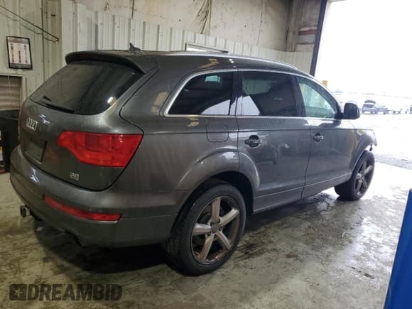 ✅ 2009 Audi Q7 Premium Plus • VIN: WA1EY74L79D021259 • Lot: 85216104. Listed on Copart with 126,506 mi. Free auction sales archive from the USA and detailed vehicle history report at DreamBid. Image 3.