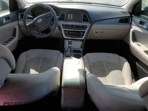 ✅ 2016 Hyundai Sonata 2.4L • VIN: 5NPE24AF0GH327179 • Лот: 91485425. Опубликован ранее на Copart с пробегом 179 058 миль. Бесплатный доступ к архиву аукционных продаж из США и подробный отчёт об истории автомобиля на DreamBid. Изображение 8.