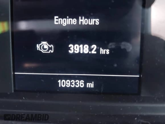 ✅ 2021 Chevrolet Silverado 1500 Custom • VIN: 1GCPYBEK1MZ265931 • Lot: 43567463. Listed on IAAI with 109,336 mi. Free auction sales archive from the USA and detailed vehicle history report at DreamBid. Image 15.