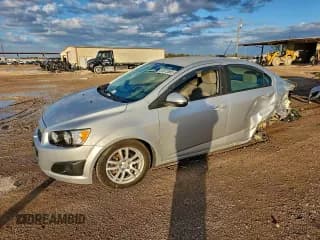 ✅ 2016 Chevrolet Sonic LS • VIN: 1G1JA5SH0G4107062 • Lot: 93672585. Listed on Copart with 87,121 mi. Free auction sales archive from the USA and detailed vehicle history report at DreamBid. Image 1.