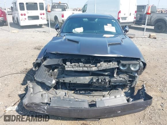 ✅ 2016 Dodge Challenger SXT • VIN: 2C3CDZAG6GH352835 • Lot: 43230077. Listed on IAAI with 175,988 mi. Free auction sales archive from the USA and detailed vehicle history report at DreamBid. Image 6.