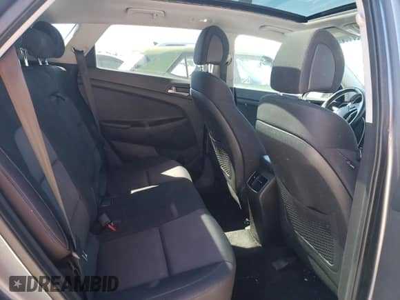 2018 Hyundai Tucson Limited z VIN KM8J33A28JU724148, wystawiony jako Copart lot #86606695 z przebiegiem 159 062 mil mil oraz Czysty tytuł • Clean title. Historia ofert i sprzedaży dostępna na DreamBid. Obrazek 11.