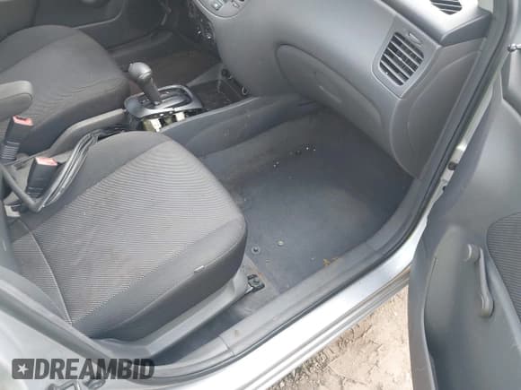 ✅ 2006 Kia Rio • VIN: KNADE123666155056 • Лот: 42696960. Опубликован ранее на IAAI с пробегом 146 897 миль. Бесплатный доступ к архиву аукционных продаж из США и подробный отчёт об истории автомобиля на DreamBid. Изображение 5.