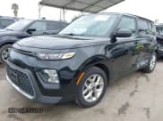 ✅ 2021 Kia Soul S • VIN: KNDJ23AU1M7770402 • Lot: 42179913. Listed on IAAI with 60,337 mi. Free auction sales archive from the USA and detailed vehicle history report at DreamBid. Image 2.