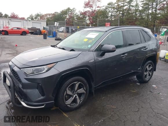 ✅ 2021 Toyota RAV4 SE • VIN: JTMAB3FV3MD058511 • Lot: 43586663. Listed on IAAI with 75,886 mi. Free auction sales archive from the USA and detailed vehicle history report at DreamBid. Image 2.