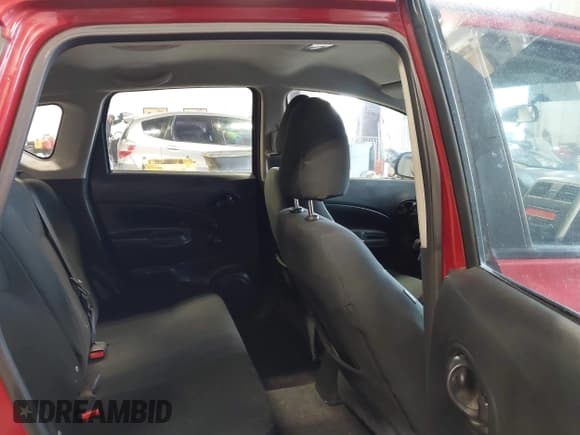 ✅ 2014 Nissan Note SV • VIN: 3N1CE2CP4EL417850 • Lot: 42239578. Listed on IAAI with 108,317 mi. Free auction sales archive from the USA and detailed vehicle history report at DreamBid. Image 8.